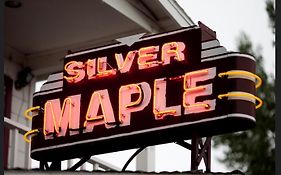 Silver Maple Inn